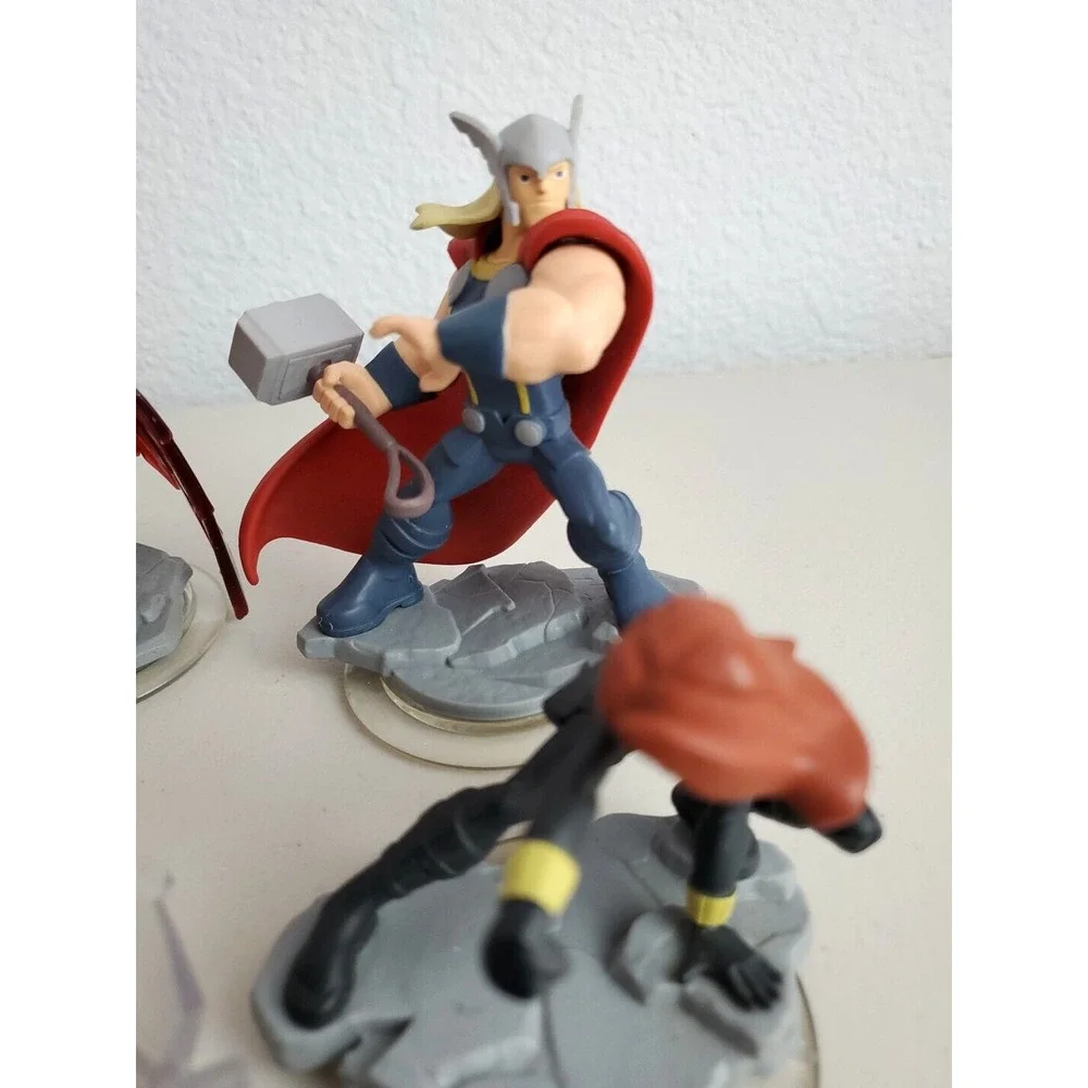 Disney Infinity 2.0 Figure Lot Iron Man Thor Falcon Black Widow Hulk Crystal